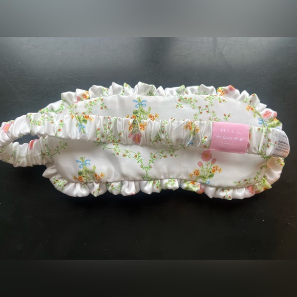 Hill House Ruffle Silk Eye Mask - Picture 6 of 7